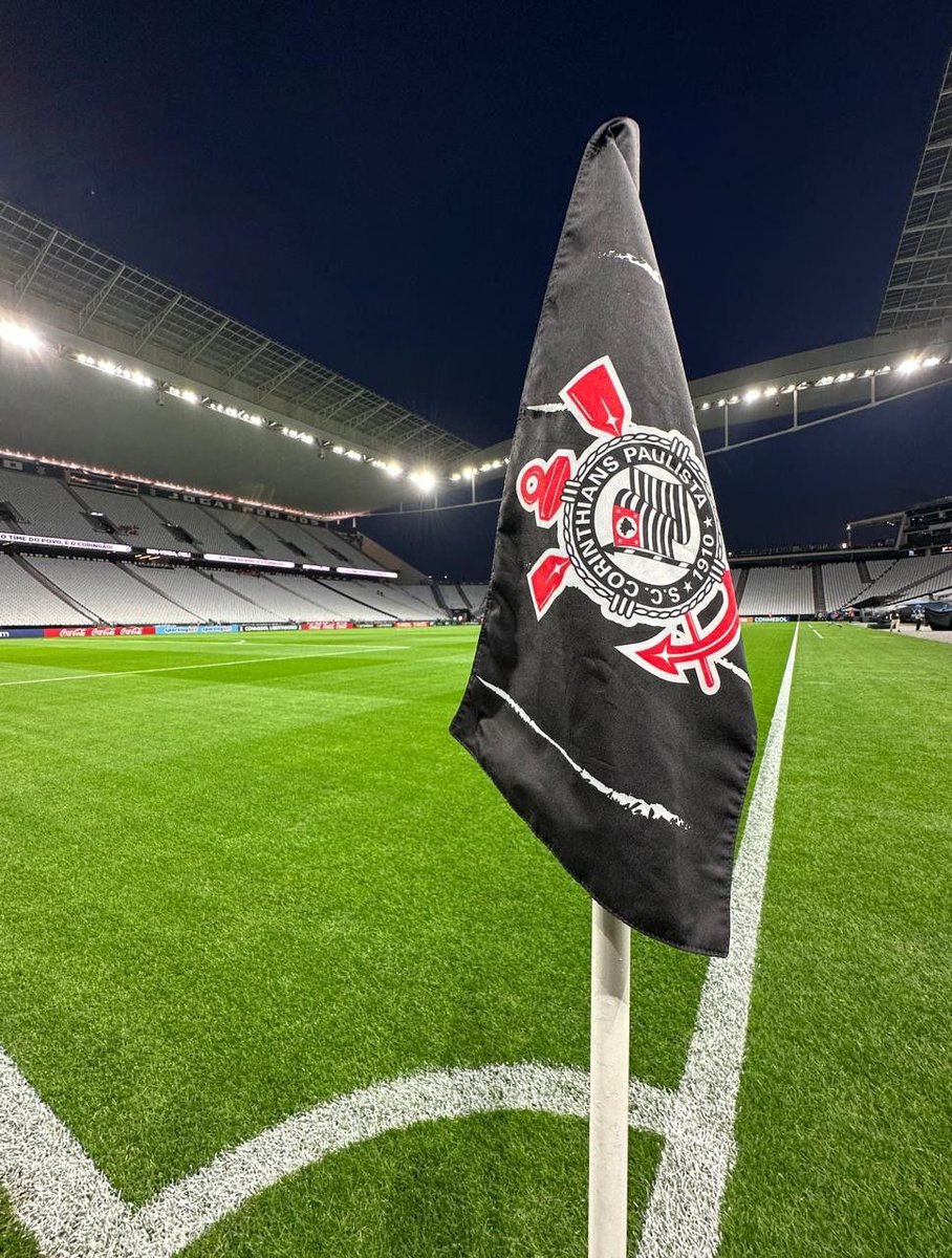 choquei's tweet photo. 🚨BRASIL: “Não fumar, não beber e torcer pelo Corinthians”, João, de 115 anos, que nasceu em Itajuípe, na Bahia, em 7 de janeiro de 1910, dá dicas para a longevidade. https://t.co/RAhZXj9vcY
