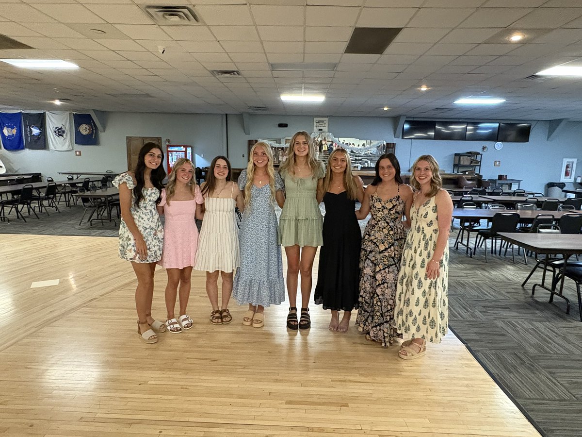 Alexandria HS Girls Basketball (@alexgbb) on Twitter photo Top 25 Banquet at the Eagles! 8 out of the top 25 GPA in the senior class were from our program! <a href="/hunt_Rob/">Rob Hunt</a> <a href="/amhstigers/">Alexandria Tigers</a> <a href="/AMHSSoftball24/">Alexandria Tiger Softball</a>
#AlexTigers Top 25 Banquet at the Eagles! 8 out of the top 25 GPA in the senior class were from our program! <a href="/hunt_Rob/">Rob Hunt</a> <a href="/amhstigers/">Alexandria Tigers</a> <a href="/AMHSSoftball24/">Alexandria Tiger Softball</a>
#AlexTigers