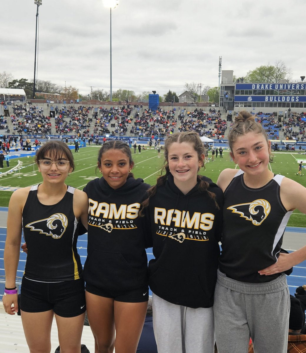 JH Girls 4x100 team places 16th at Drake Relays.