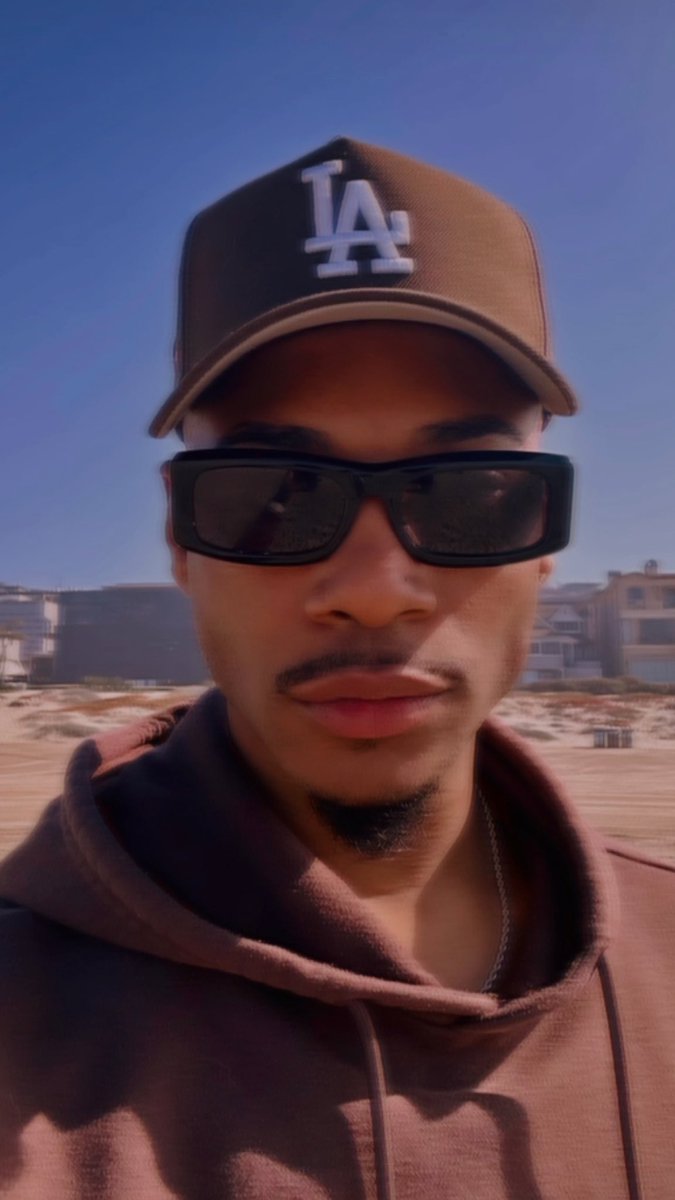 Romallacee's tweet photo. New pfp https://t.co/y1d3elleED