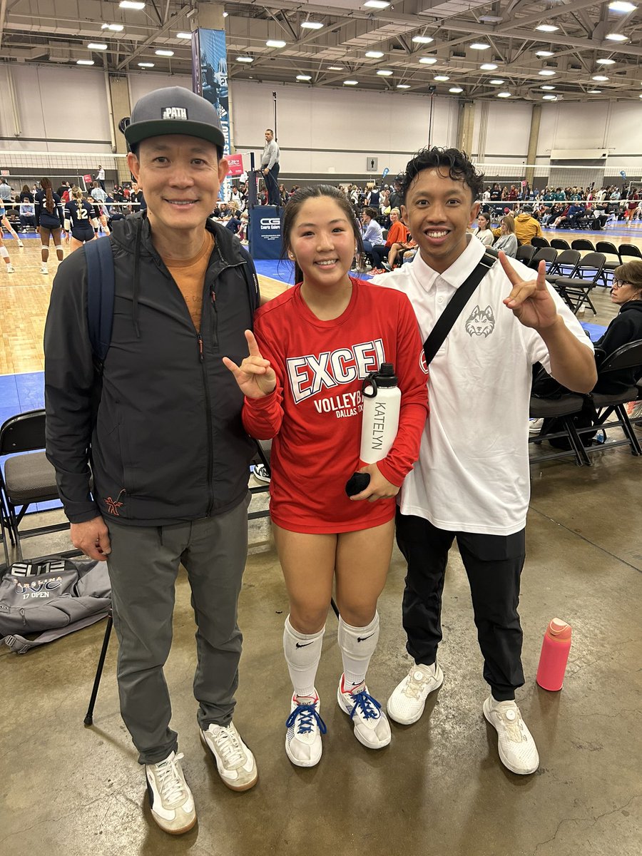 Katelyn Vo (@vokatelynvb5) on Twitter photo 3-0 first day of Lone Star ! Great start let’s keep it going ..💪🏼
<a href="/HCUVolleyball/">HCU Volleyball</a> <a href="/Excelrocks/">Excel VBC</a>
<a href="/grtorres/">Guilherme Torres</a> 3-0 first day of Lone Star ! Great start let’s keep it going ..💪🏼
<a href="/HCUVolleyball/">HCU Volleyball</a> <a href="/Excelrocks/">Excel VBC</a>
<a href="/grtorres/">Guilherme Torres</a>