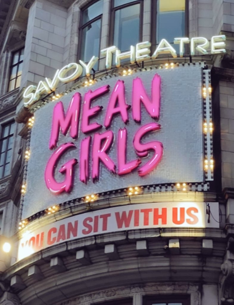 gsabraham81's tweet image. On fridays we wear pink too! ๐๐ @MeanGirlsStage was so much fun! Loved it ๐ @georgina_castle @SavoyTheatreLdn #MeanGirlsTheMusical