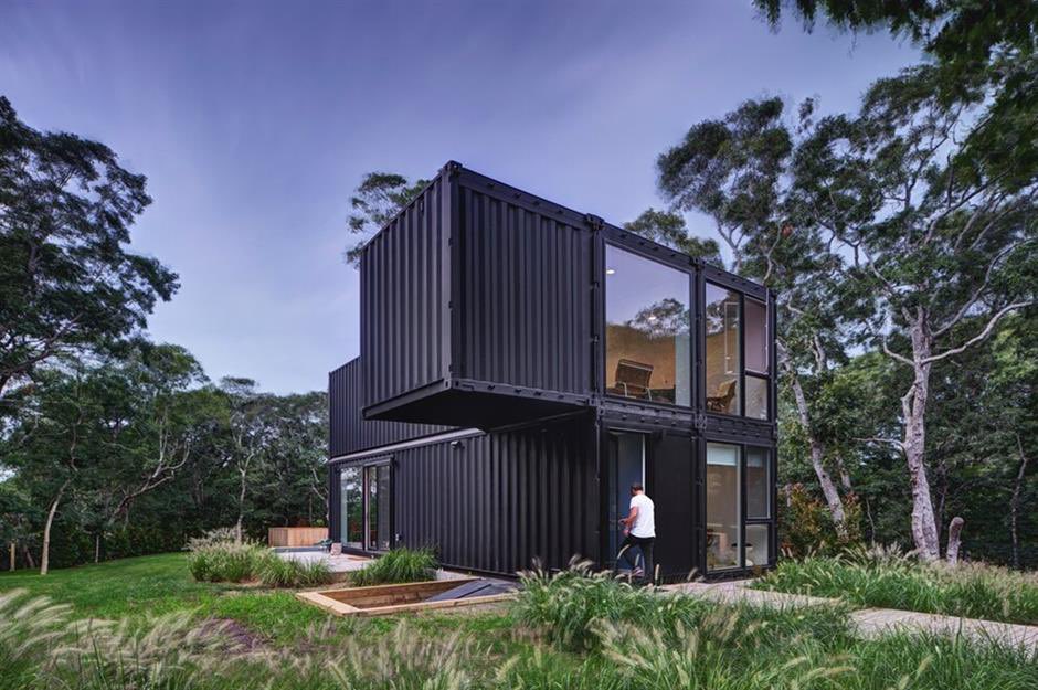 CrateCraftHQ's tweet photo. Maintenance adds up — unless your home is made of steel.

🔩 No shingles to replace
🐜 No termites to fight
🪵 No wood rot
🔥 Fire-resistant shell

Less upkeep = more time (and money) for living.

#CrateCraft #LowMaintenanceLiving #ContainerHomes #SteelStrong #ModernMinimalism https://t.co/sK0Y9ALXLx