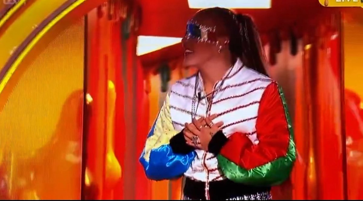 palestine, ukraine and lgbt+ flag in one outfit jojo siwa i was not familiar with your game #cbbuk