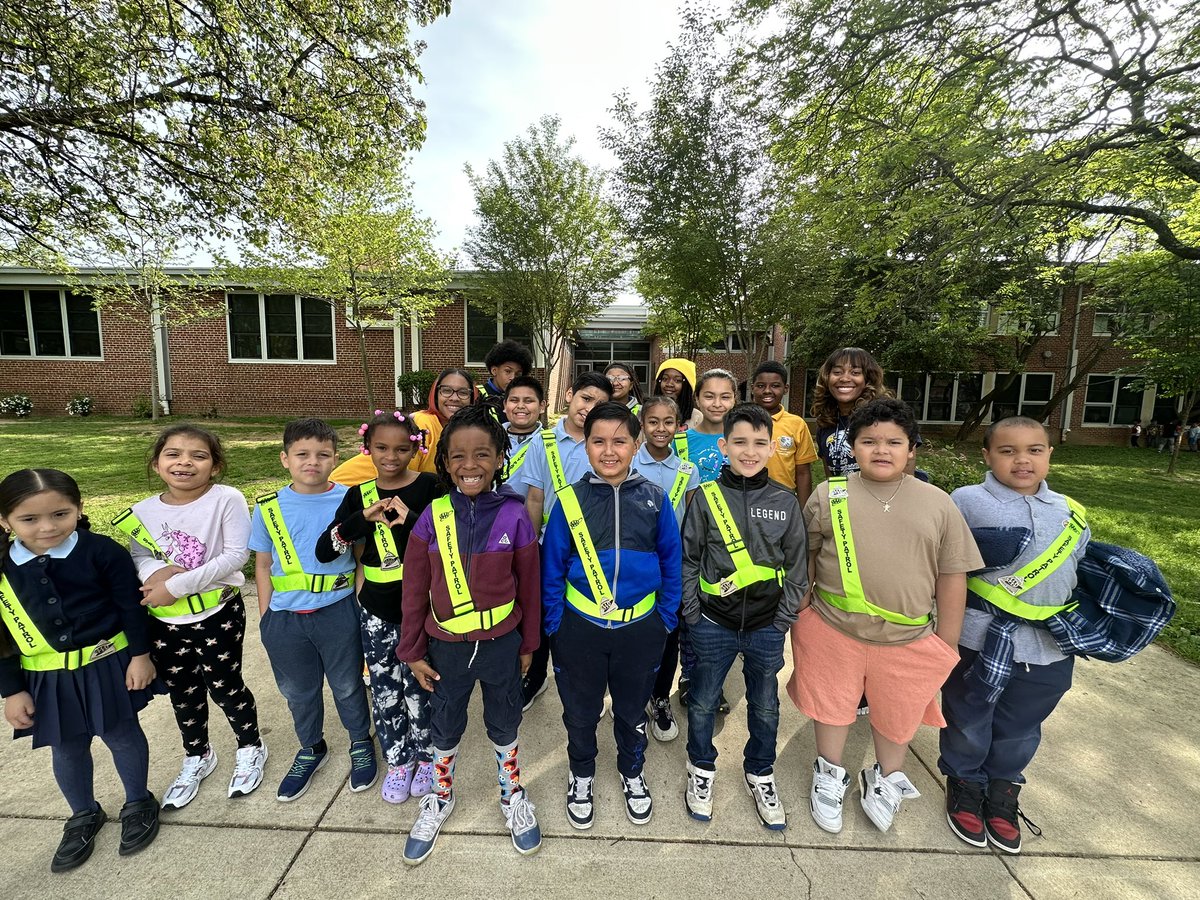 Introducing the updated Fallstaff student safety team! These students were selected by their teachers and their peers for their leadership and being great examples for other students! Reporting for duty on Monday! 🫡 #falconsflyhigh🦅