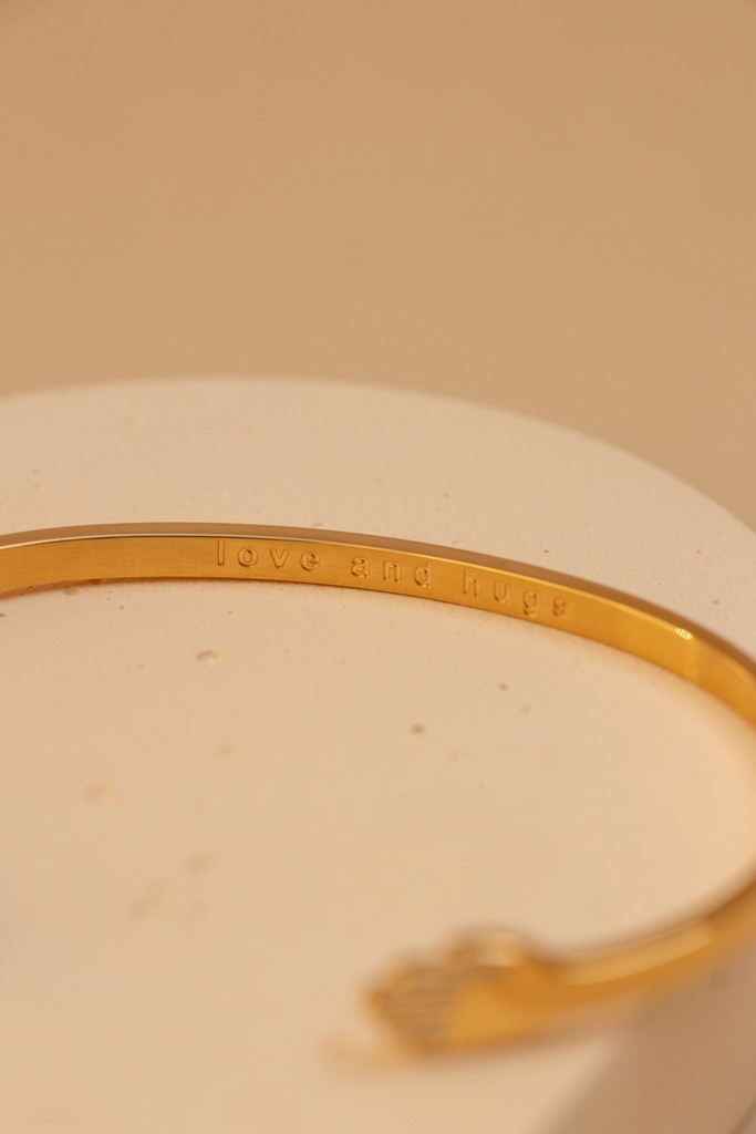 Mantraband tweet media