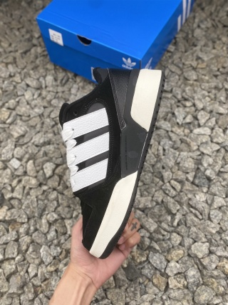 Shoefactory111's tweet photo. Adidas Originals Forum 2000 Comfortable and versatile Wear-resistant and lightweight Low-top sneakers.
#Adidas #FreshKicks #MensShoes #ShoeGoals https://t.co/XaPEDczdQX