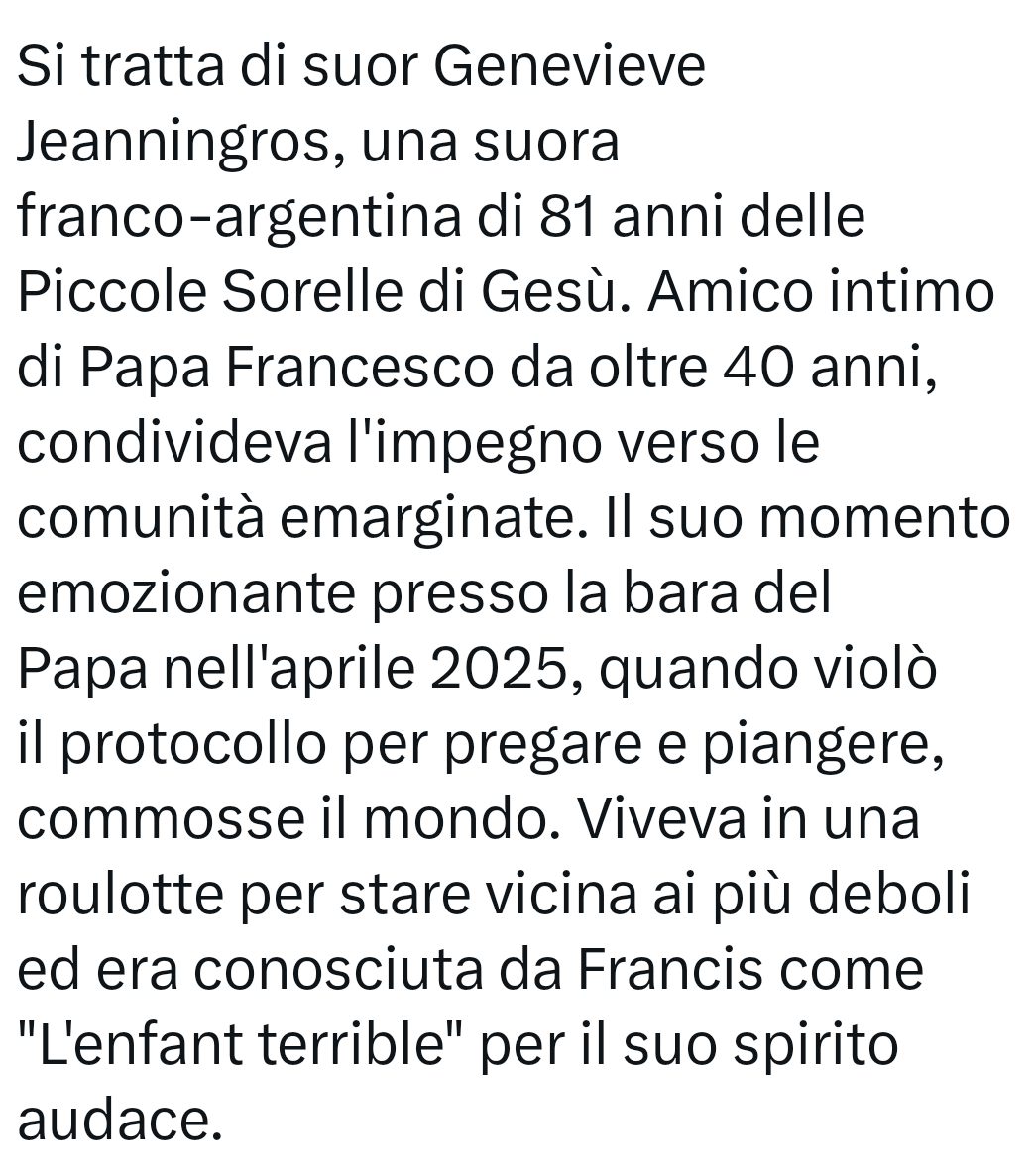 Quando un Amico muore 💔 
La vorrei abbracciare .
#funerali #PapaFrancesco
