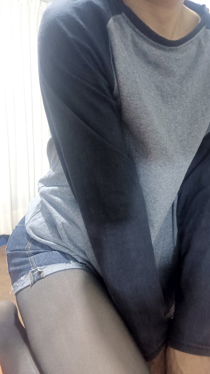 JumeFemboy's tweet photo. 😗

#Femboy 
#Trapito https://t.co/wKRJXky0MJ