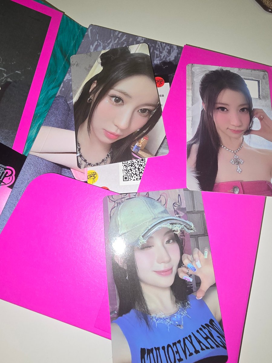 useyourpurple's tweet image. เย้ ของรางวัลจากบ้าน @FORASA_THAILAND อัลบั้ม Drip ปก Asa มาถึงแล้ว 🥰🎉🥳

ขอบคุณสำหรับโปรเจ็คดีดีสำหรับการสนับสนุน Asa ด้วยนะฮับแล้วรอบหน้าจะร่วมสนุกอีกแน่นอน ขอบคุณมากงับบ 💞💘 #ProjectForASA #อาสะ19ปีชีเริ่ดมากคุณน้า #ASA #ENAMIASA #BABYMONSTER