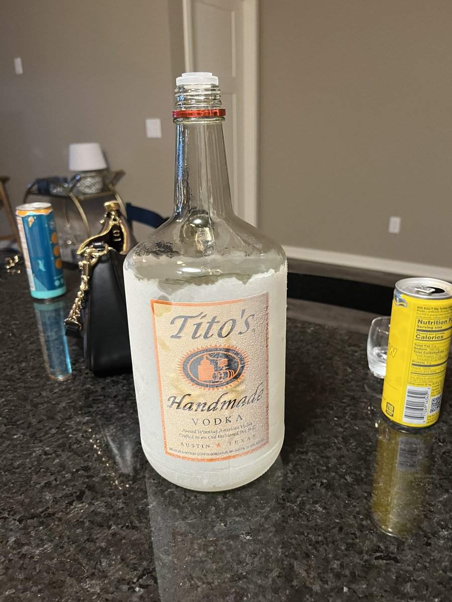 Jar69696969's tweet photo. Life is good #iceattack #future https://t.co/1gXt6CoZ3N