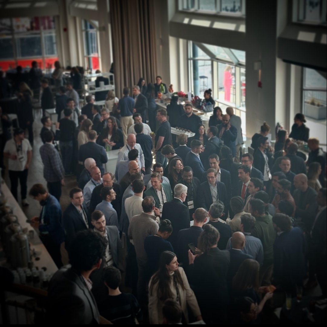 Huge thanks to <a href="/bitwise/"></a>  for the invite to the #Bitcoin  Standard Corporations Investor Day —what an incredible event. Met some of the smartest people I’ve ever encountered. Feeling more bullish than ever and excited for what’s ahead!

Special S/O <a href="/HHorsley/">Hunter Horsley</a> &amp; <a href="/dgt10011/">Jeff Park</a>