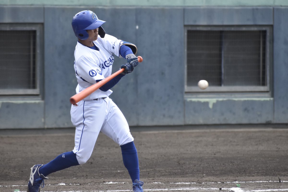 【試合速報⚾️4/26(土) 第96回都市対抗野球大会栃木県予選準決勝】

#鹿沼39
001
002
#エイジェック

先制されるもその裏の攻撃、四球や #田島大輔 のヒットなどで満塁とすると押し出しで同点。さらに #石神悠樹 のタイムリーで勝ち越します❗️