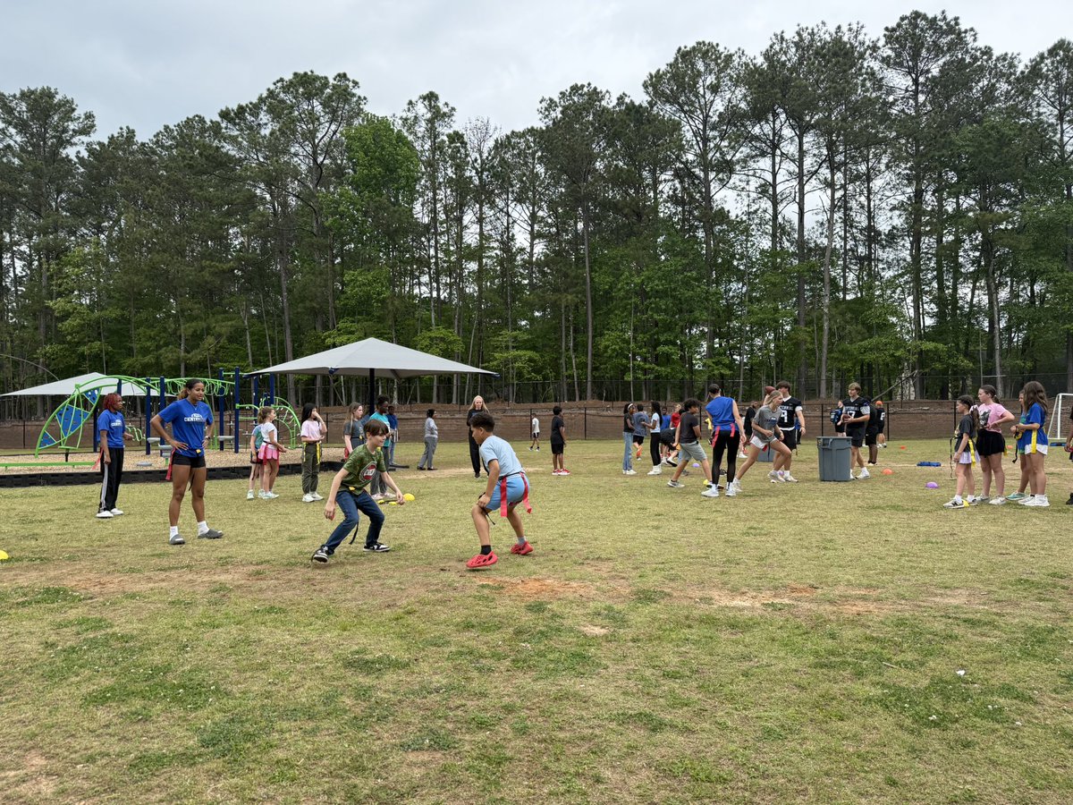 Coach Carrillo (@ms_carrilloam) on Twitter photo What an amazing afternoon with the <a href="/CHSKnightsAth/">Centennial Knights Athletics</a> and <a href="/CHSKnightsFB/">Centennial Football</a> running stations and showing their commitment to building community! We loved hosting the football players, coaches, and flag football ladies! <a href="/RiverEves/">River Eves</a> fourth and fifth graders had the BEST time! What an amazing afternoon with the <a href="/CHSKnightsAth/">Centennial Knights Athletics</a> and <a href="/CHSKnightsFB/">Centennial Football</a> running stations and showing their commitment to building community! We loved hosting the football players, coaches, and flag football ladies! <a href="/RiverEves/">River Eves</a> fourth and fifth graders had the BEST time!