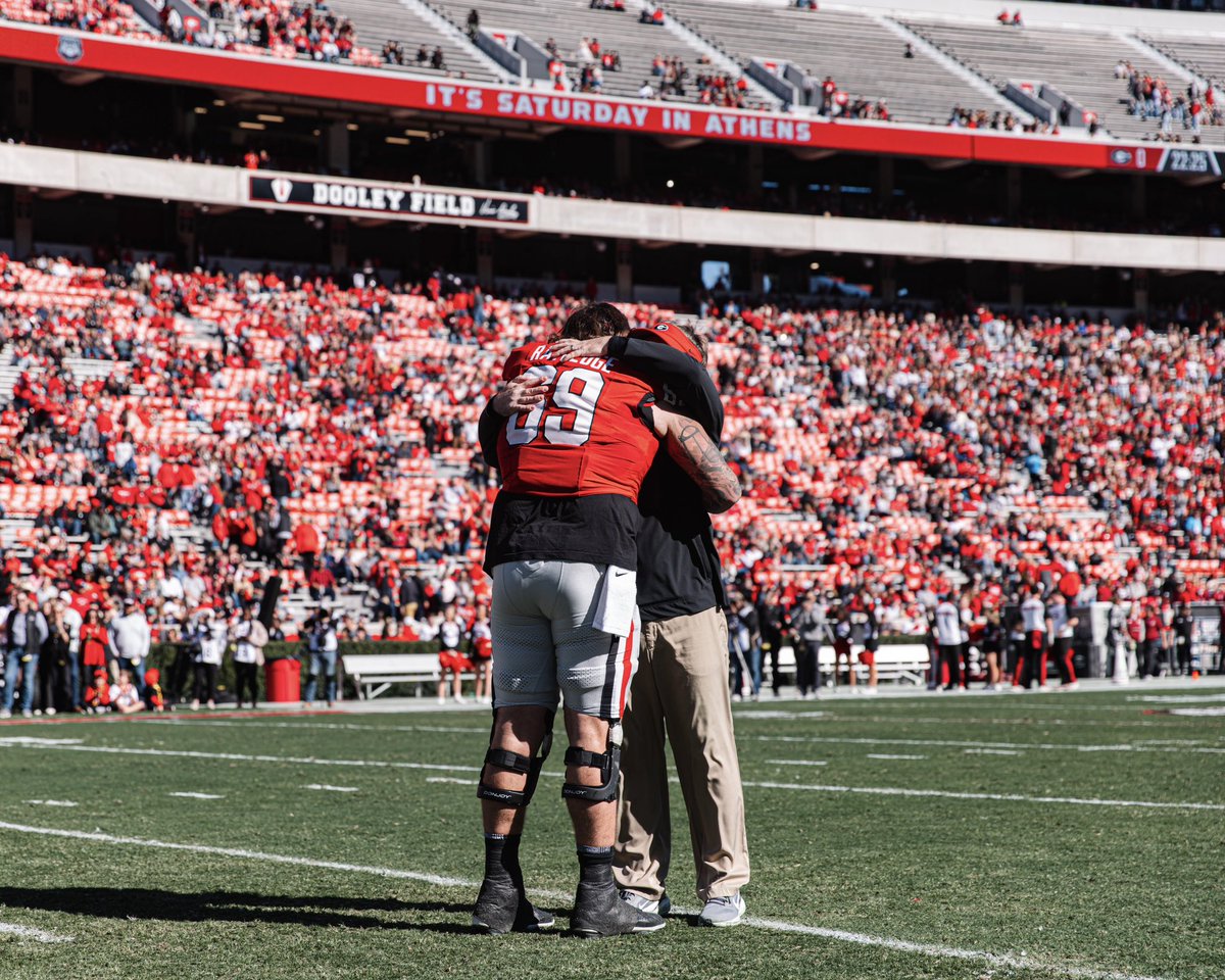 Coach Kirby Smart (@kirbysmartuga) on Twitter photo What a player <a href="/tateratledge22/">Tate Ratledge</a> is. The <a href="/Lions/">Detroit Lions</a> are so lucky to have him !! You provided a lot of energy and life to this program and I can’t thank you enough for your leadership here. You’ve got a bright future ahead of you. GO DAWGS !! What a player <a href="/tateratledge22/">Tate Ratledge</a> is. The <a href="/Lions/">Detroit Lions</a> are so lucky to have him !! You provided a lot of energy and life to this program and I can’t thank you enough for your leadership here. You’ve got a bright future ahead of you. GO DAWGS !!