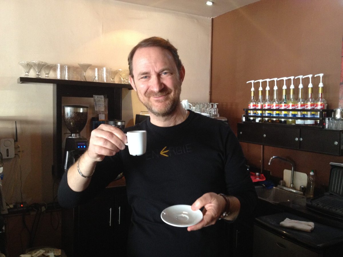 La Dolce Vita, café italiano en Ensenada - es manejado por un genovés quien llegó enamorado de una ensenadense #café #Ensenada #ladolcevita
 arielfoodandtravel.com/2020/06/la-dol…