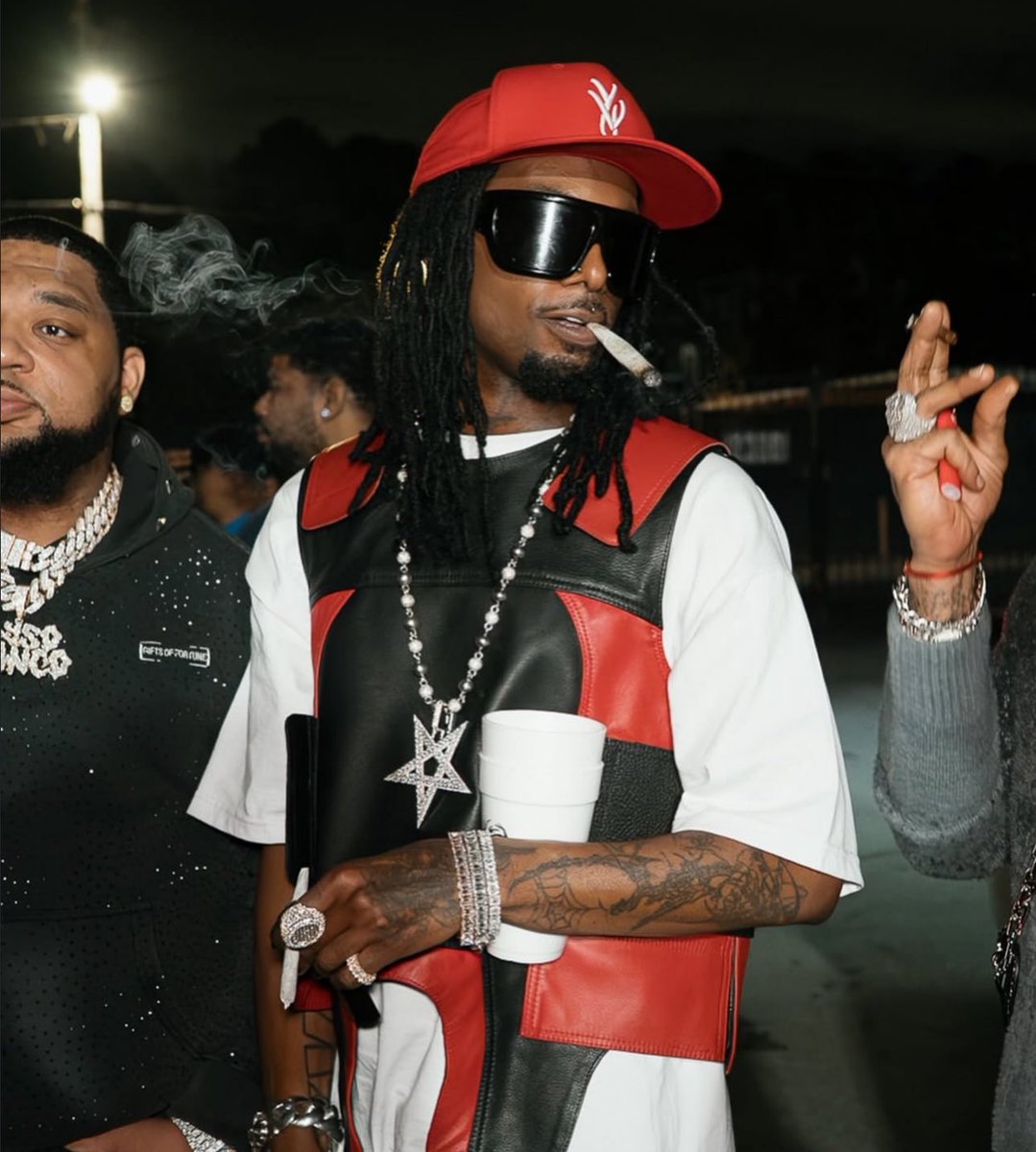 Maison Margiela tweet media