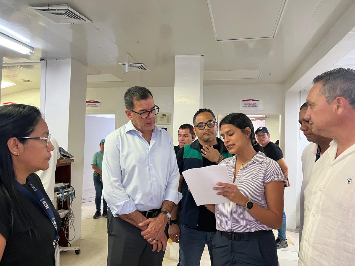 Dirección Provincial de Esmeraldas (@iess_esmeraldas) on Twitter photo #IESSteInforma | <a href="/eduardopenah/">Eduardo Peña Hurtado</a>, presidente del Consejo Directivo del <a href="/IESSec/">IESS</a>, junto a Javier Padilla, director provincial, y el equipo de <a href="/IESS_Esmeraldas/">Dirección Provincial de Esmeraldas</a>, verificó la operatividad de las unidades médicas tras el sismo.
🩺La atención a los asegurados se mantiene con normalidad #IESSteInforma | <a href="/eduardopenah/">Eduardo Peña Hurtado</a>, presidente del Consejo Directivo del <a href="/IESSec/">IESS</a>, junto a Javier Padilla, director provincial, y el equipo de <a href="/IESS_Esmeraldas/">Dirección Provincial de Esmeraldas</a>, verificó la operatividad de las unidades médicas tras el sismo.
🩺La atención a los asegurados se mantiene con normalidad