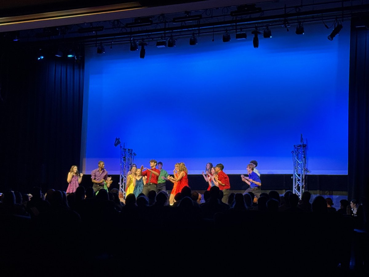Olathe East Activities (@oeactivities) on Twitter photo The annual Dessert Revue featuring the great voices and choreography of Olathe East’s finest. Great night so far. Second half still to come. <a href="/OlatheEastHawks/">Olathe East High School</a> <a href="/oechoirs/">Olathe East Choirs</a> <a href="/OEtheatre/">Olathe East Theatre</a> The annual Dessert Revue featuring the great voices and choreography of Olathe East’s finest. Great night so far. Second half still to come. <a href="/OlatheEastHawks/">Olathe East High School</a> <a href="/oechoirs/">Olathe East Choirs</a> <a href="/OEtheatre/">Olathe East Theatre</a>