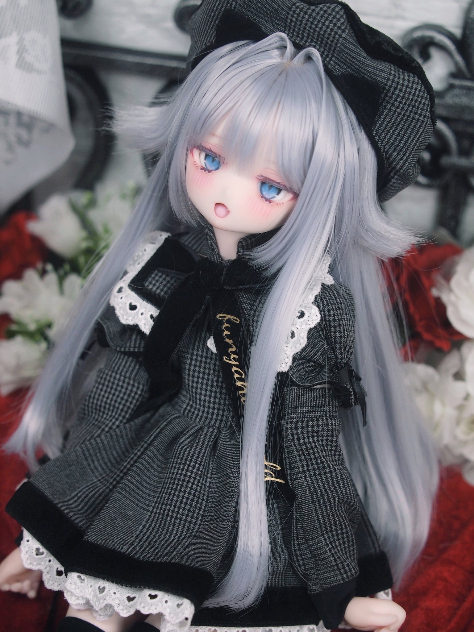 p-house (@p_h_0101) / X