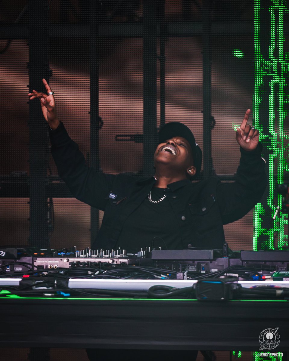 Planet Cyclops tweet media