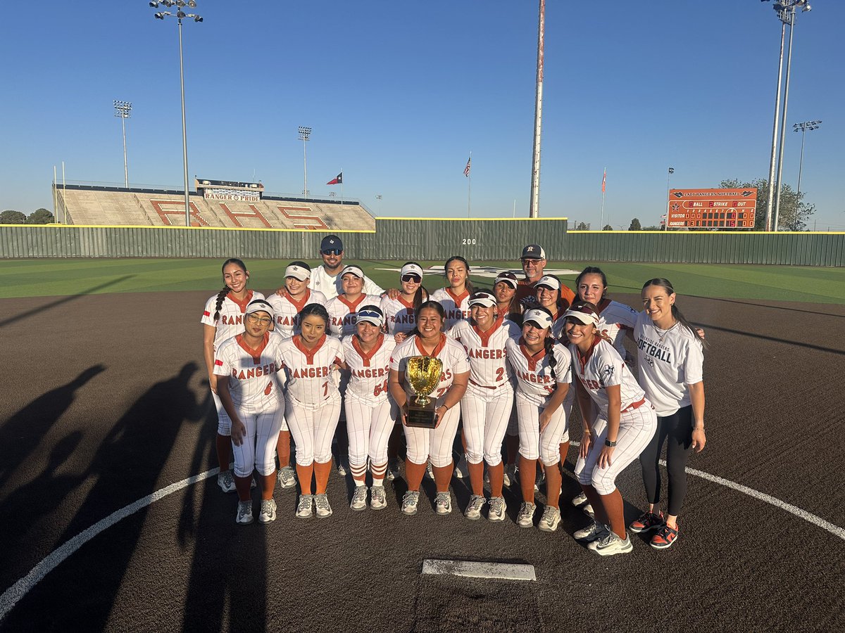Victor A. Lara (@vlara_82) on Twitter photo Let’s hear for your four time Bi-District Champions! Congratulations Rangers!
<a href="/Riverside_4ever/">Riverside_Rangers</a> Let’s hear for your four time Bi-District Champions! Congratulations Rangers!
<a href="/Riverside_4ever/">Riverside_Rangers</a>