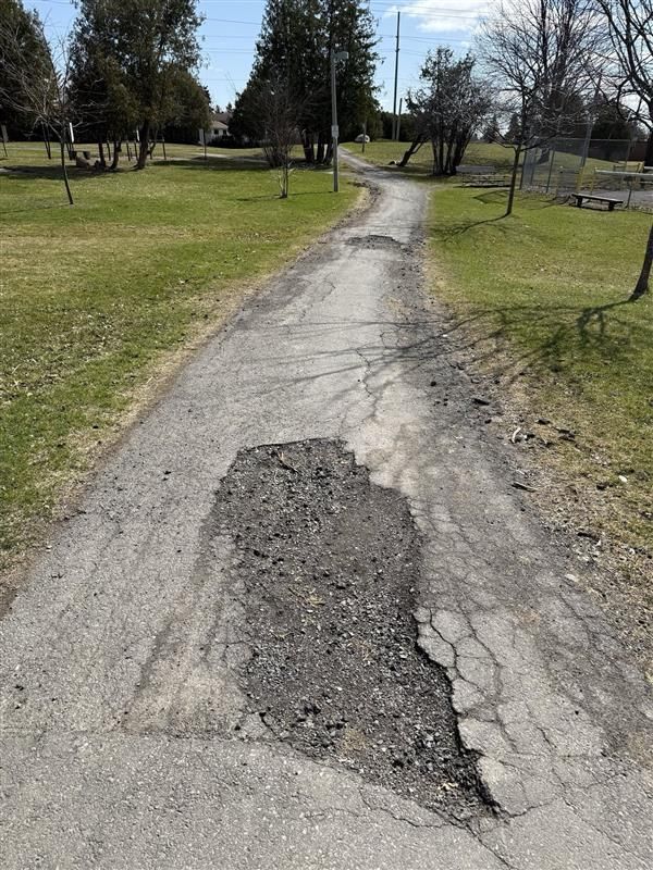 Something exciting is coming to Pineview!
The pathway between Stonehenge and Blair Station — one of the busiest and most loved in the area — is getting the upgrade it deserves. After years of planning, work is set to begin this year to completely resurface the path, making it