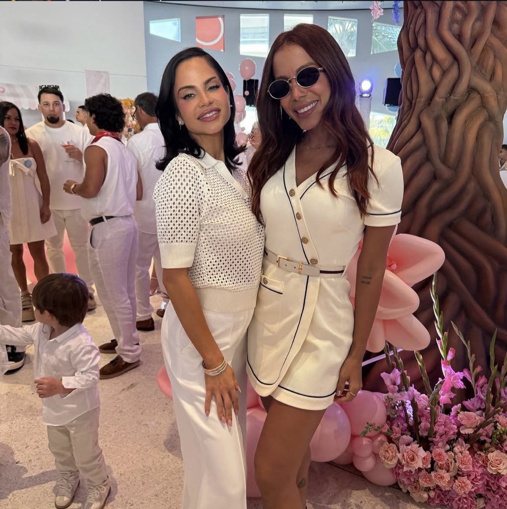 MEU DEUS A NATTI E A ANITTA JUNTAS😭🩷