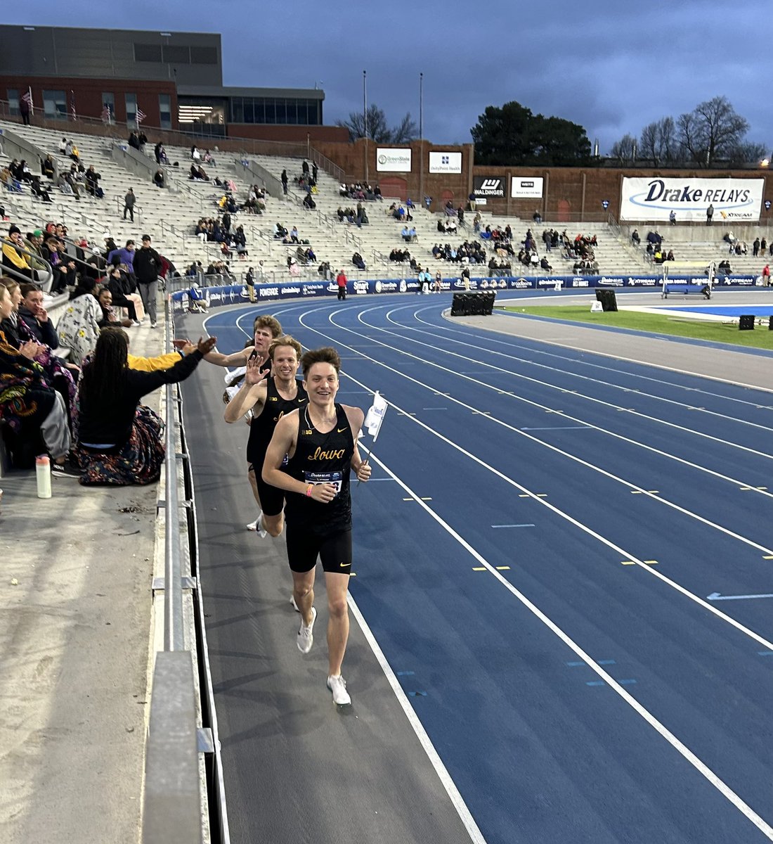 Hempstead Men’s Track & Field (@hhsmenstf) on Twitter photo Congratulations to Hempstead alumnus and current Hawkeye, Derek Leicht for winning the 4x800 at the Drake Relays!🏳️
Proud of you, <a href="/DerekLeicht/">Derek Leicht</a>
<a href="/IowaXC_TF/">Iowa Track & Field/Cross Country</a> Congratulations to Hempstead alumnus and current Hawkeye, Derek Leicht for winning the 4x800 at the Drake Relays!🏳️
Proud of you, <a href="/DerekLeicht/">Derek Leicht</a>
<a href="/IowaXC_TF/">Iowa Track & Field/Cross Country</a>