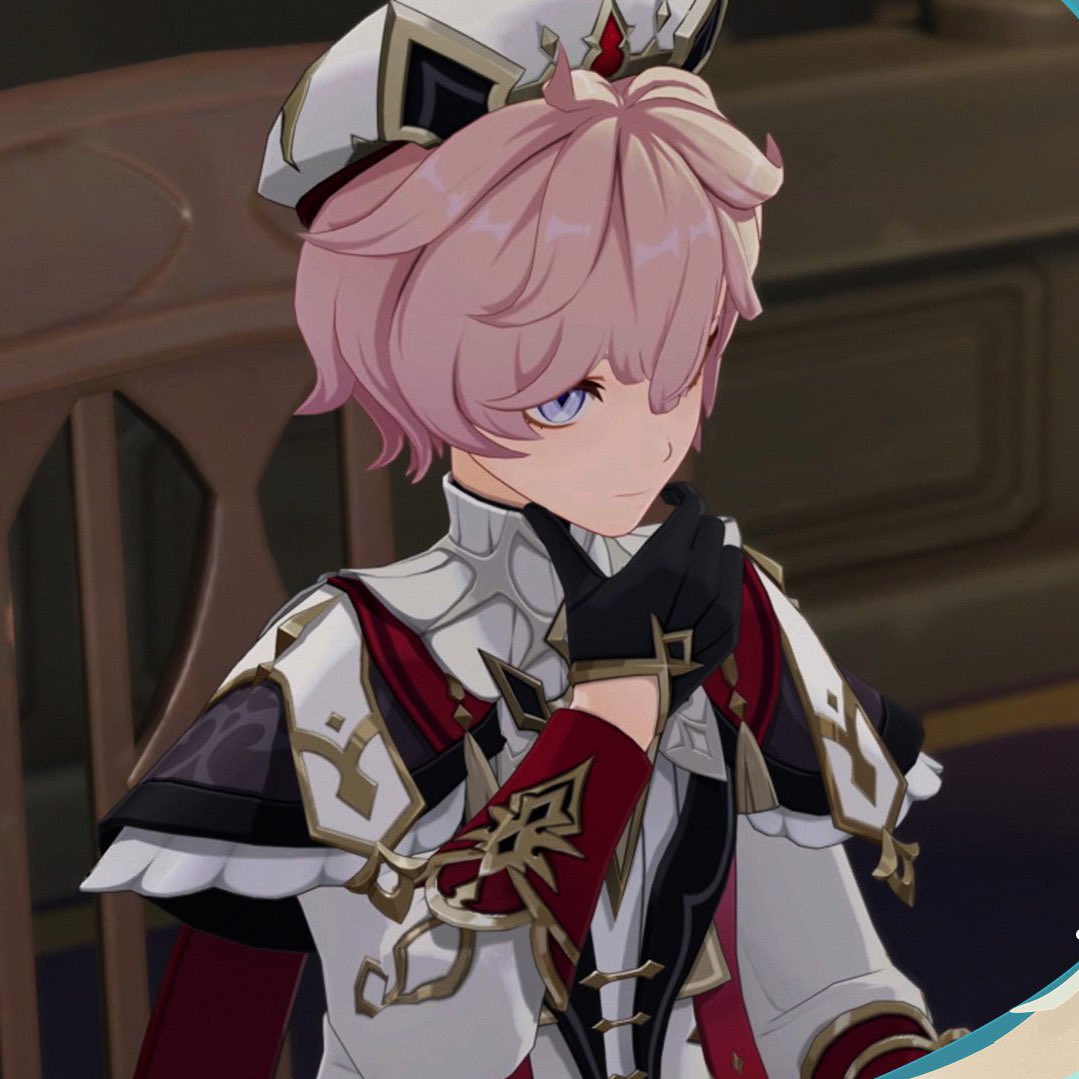 I miss the mostly darker outfit.....