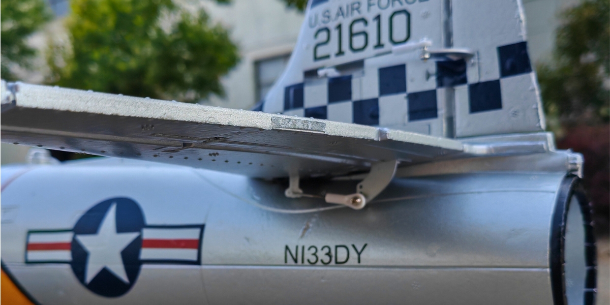 dynamhobby's tweet image. Introducing the 𝐃𝐲𝐧𝐚𝐦 𝐓-𝟑𝟑 𝐒𝐡𝐨𝐨𝐭𝐢𝐧𝐠 𝐒𝐭𝐚𝐫 𝟕𝟎𝐦𝐦 𝐄𝐃𝐅 𝐉𝐞𝐭—the latest release in our EDF lineup! Your next favorite flyer is here. Effortless to build, thrilling to fly, and packed with value. 
dynamrc.com/products/t-33-…

#DynamRC #NewRelease #T33Jet