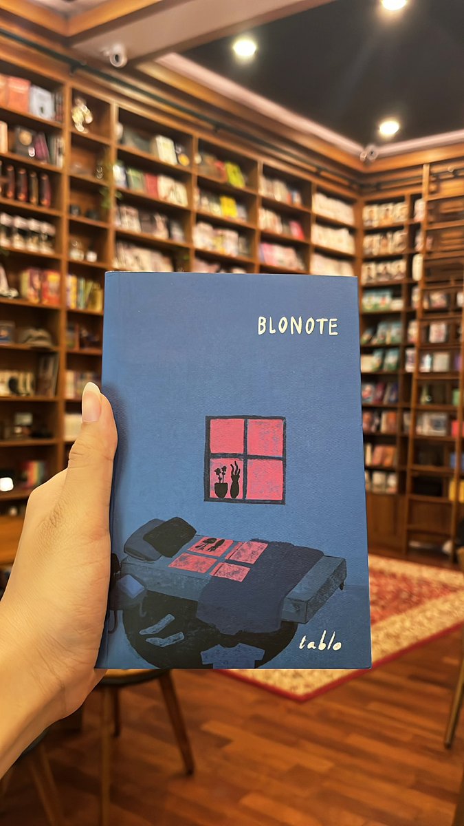 Bukan cuma Namjoon yang menemukan semangat di balik halaman Blonote—para pembaca Aria Media pun bisa merasakan hangatnya pelukan kata-kata yang dituliskan Tablo!~ 🥹❤️✨