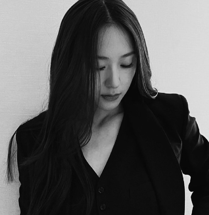 HEAVENSLYCLAIRE's tweet photo. @TamagoPost ㅤㅤ
ALESSANDRA HAVEN CLAIRE MILLER, 1994. 

Been practicing my horseback riding skill since I was eleven. You? Is there a sport you excel at or truly enjoy?

ㅤㅤ https://t.co/HDbOUoYSNj