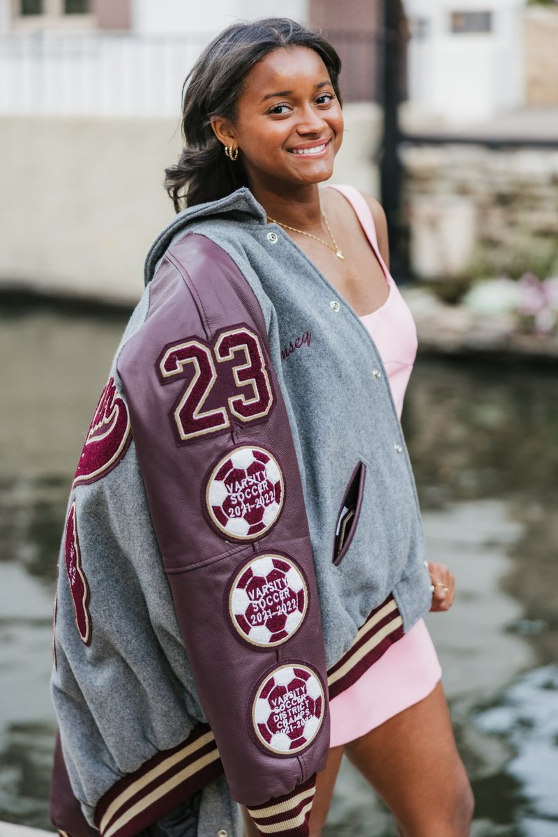 Senior year has come so fast! Grateful for all of my friends, teammates and family! Ready to embrace what’s next.