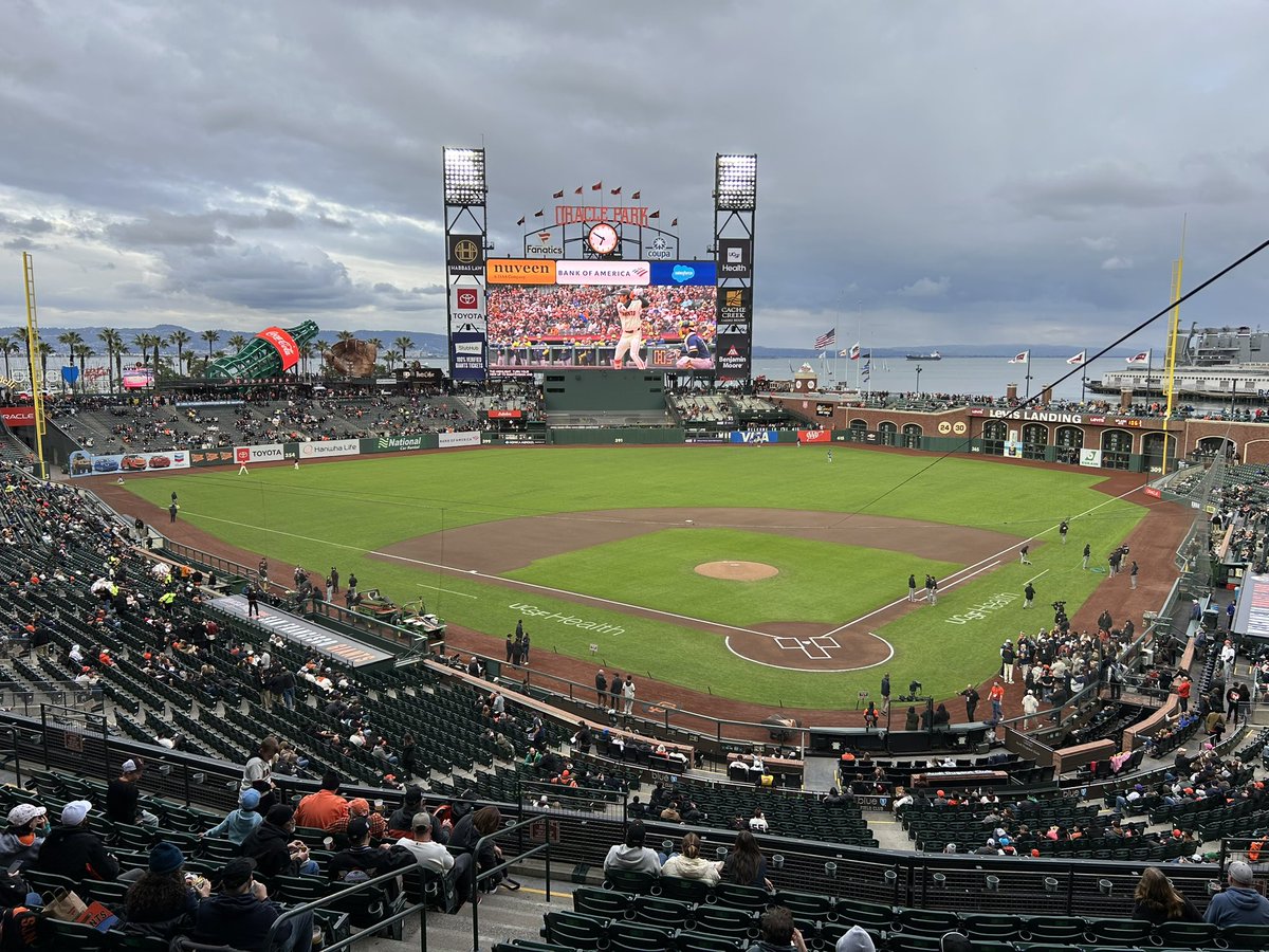 radiohicksie's tweet image. It’s baseball time! Rangers open up a three-game series against the Giants in SF tonight. Eovaldi vs Verlander. We’re on right now…on @1053thefan and the RRN!
