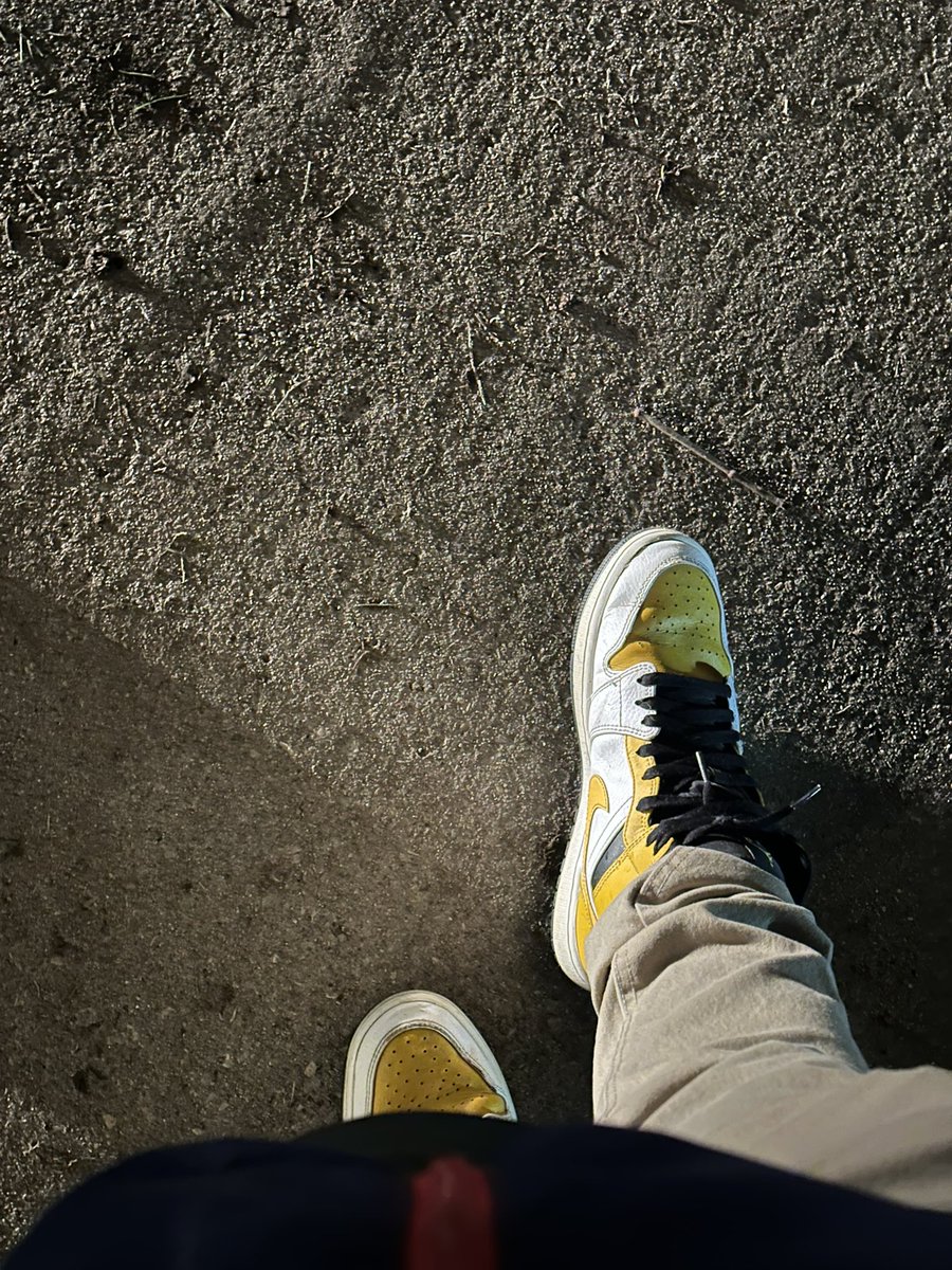 MCORNELIO7's tweet photo. @SnkrsStock packers theme for the draft https://t.co/dP8Sbbk0ko