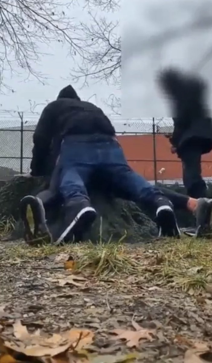 Taking anon loads in a small discreet play ground park in the McKinley park area. Nothing complicated, find my hole, fuck til you cum in me, and dip so the next top can come over. Send the pole for the exact address if you wanna swing by. Looking for something like the pic