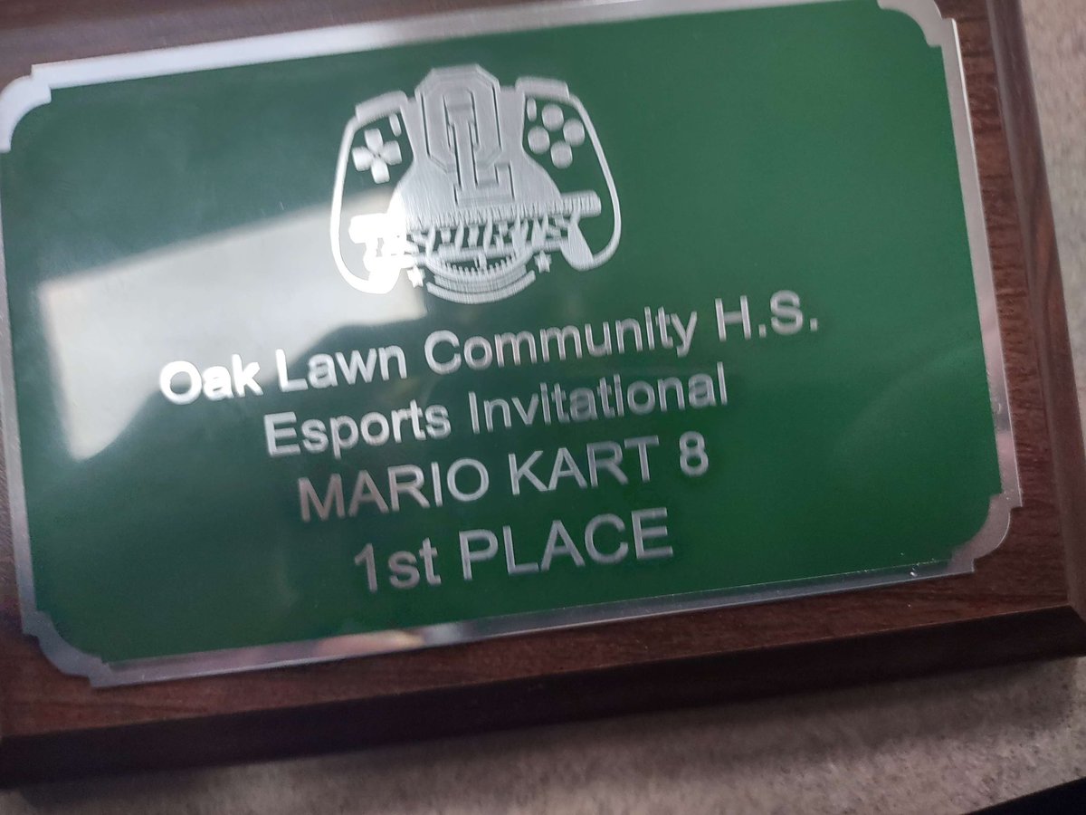 2 weeks ago at Oak Lawn, Stagg went to another invitational. MK8 achieved another 1st, 2 SSBU solo competitors got 1st and 4th, and Madden got another 1st. Another awesome day. Tomorrow, our chargers compete in sectionals. Wish them good luck!