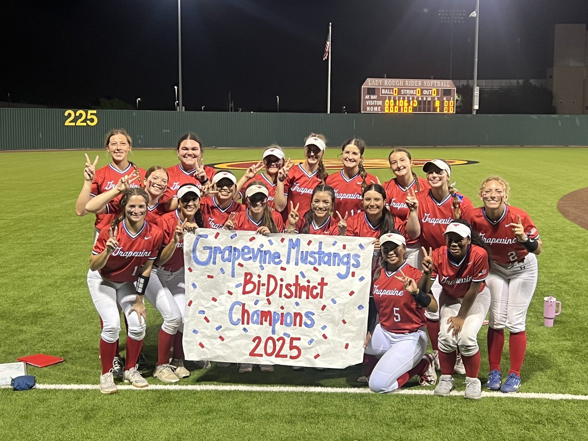 GHS Mustang Softball tweet media