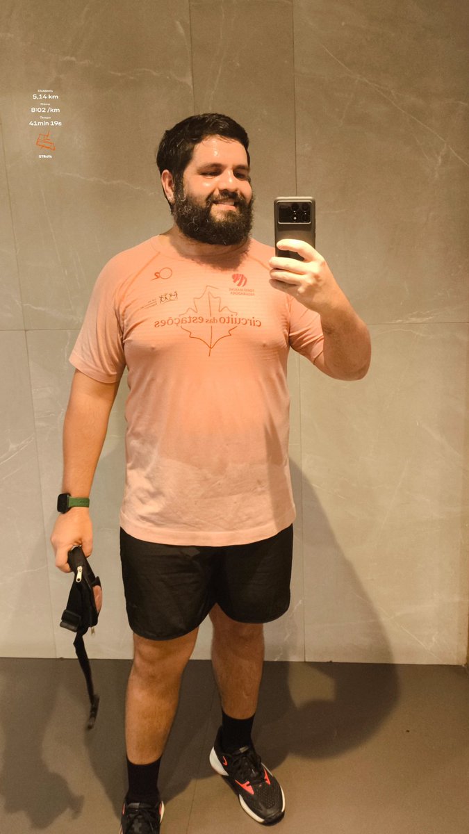 Com muita luta, fui no Papicu e ainda corri. Agora dormir suave. 😌