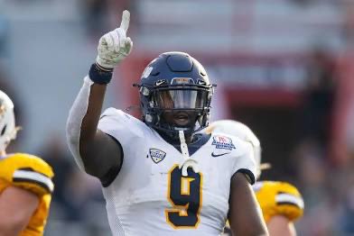 The Snoop Dogg Arizona Bowl By Gin & Juice (@thearizonabowl) on Twitter photo Congratulations to <a href="/ToledoFB/">Toledo Football</a> Arizona Bowl alum Darius Alexander on being drafted tonight by the NY Giants! Congratulations to <a href="/ToledoFB/">Toledo Football</a> Arizona Bowl alum Darius Alexander on being drafted tonight by the NY Giants!