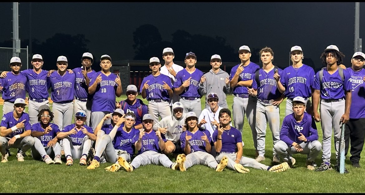Congratulations to the 2025 Ridge Point Panthers, 21-6a district champions!