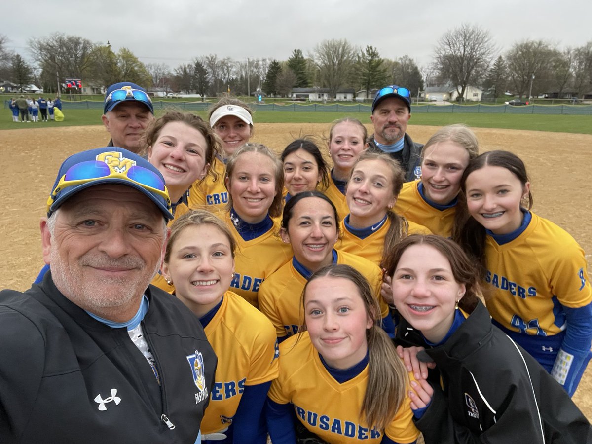 Back-to-back three-baggers by Syd then Sofia just to meet the “so nice” 3rd-base opponent, pitches that were hammered by Addi (#HammerTime), a 7-inning complete game by “Debbie”, and a pregame umpire meeting that rivaled a wedding. Great game and win tonight.