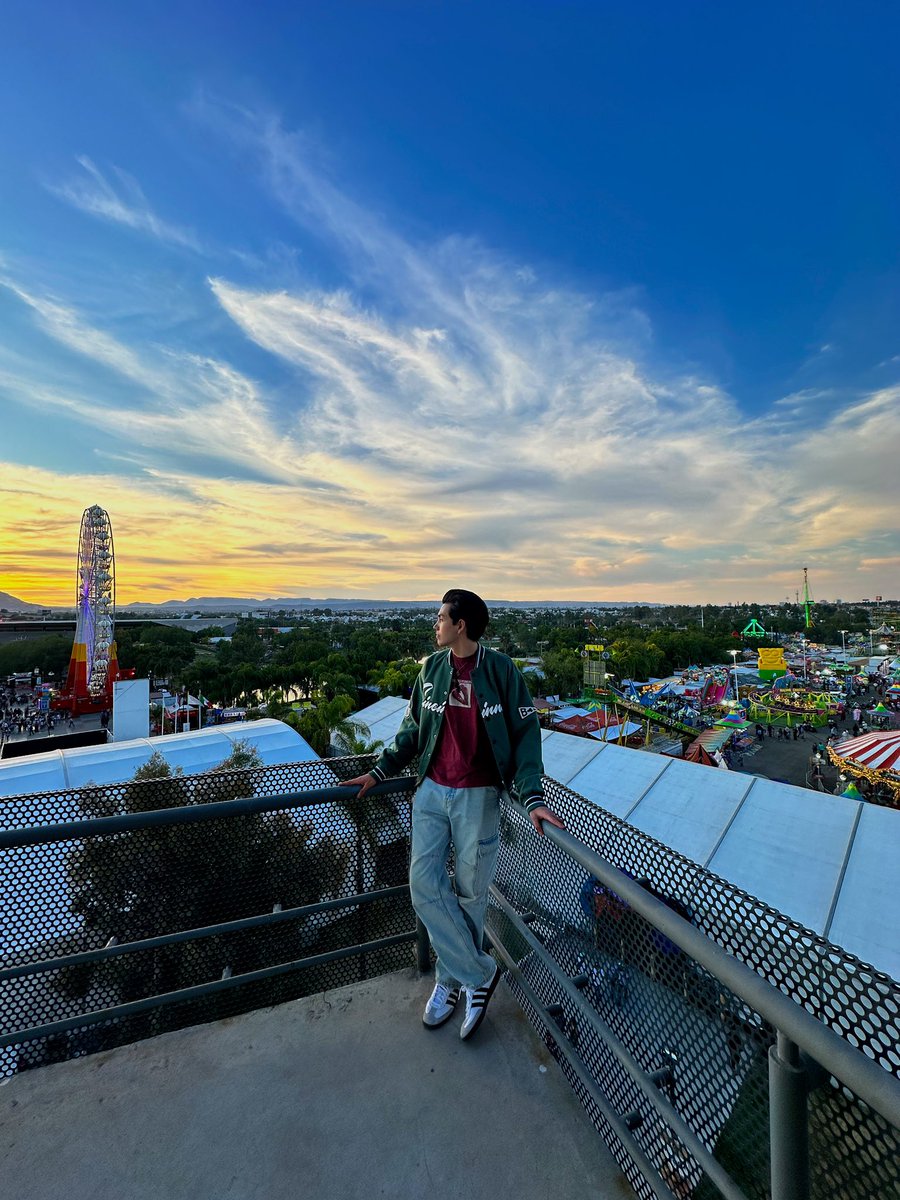 manuel_g26's tweet photo. 🎠 https://t.co/BPhxuNFaqJ