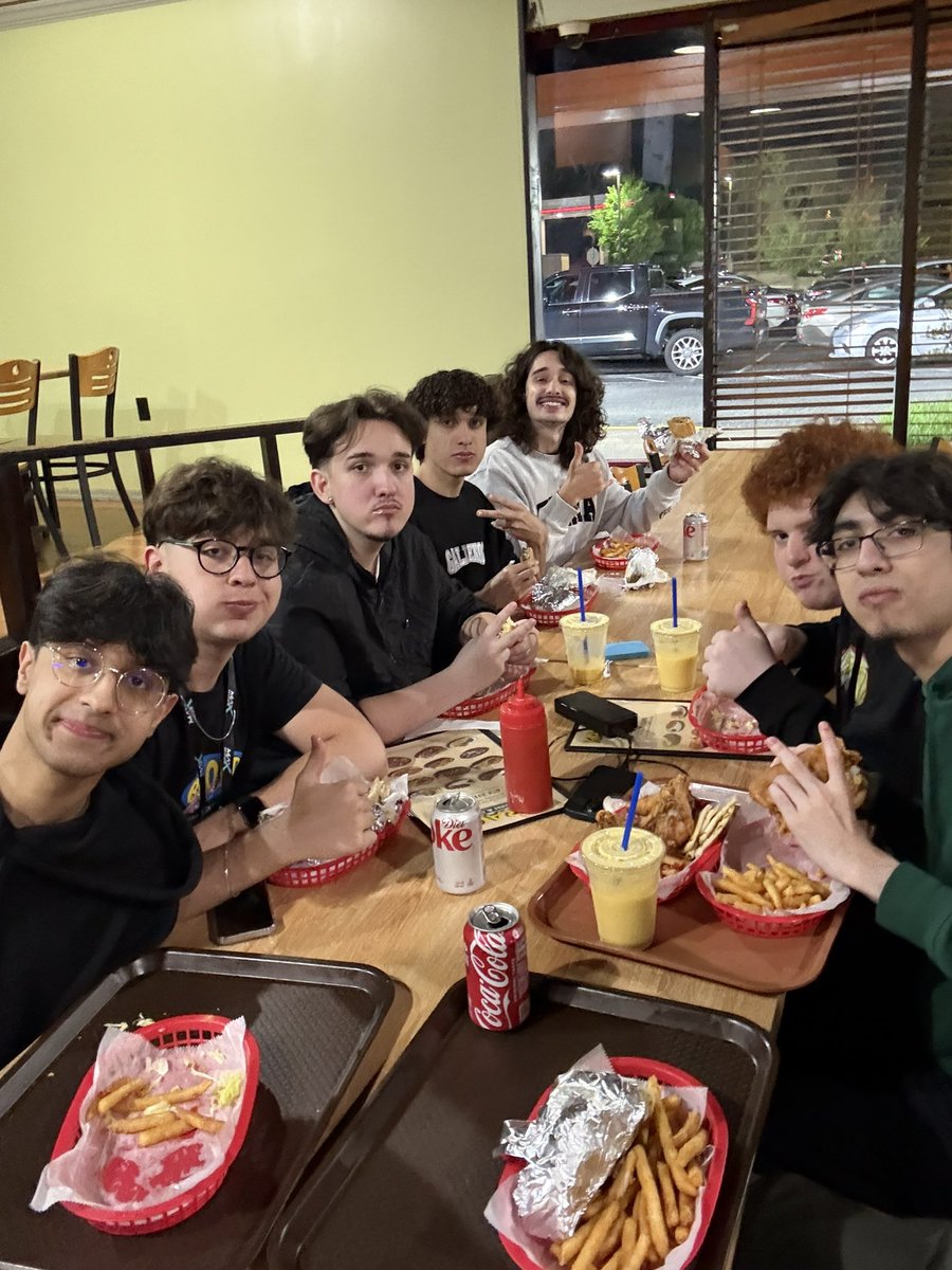 Day 1 of Maxmode Dinner Complete ✅