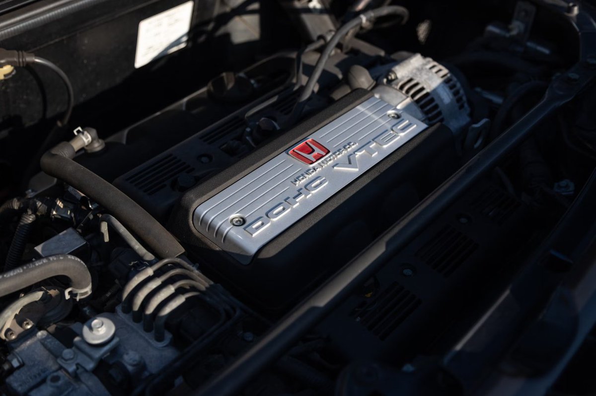 Zack_Slater8's tweet image. # HONDA (NSX) TYPE R #DOHC #VTEC 1995 
collectingcars.com/for-sale/1995-…