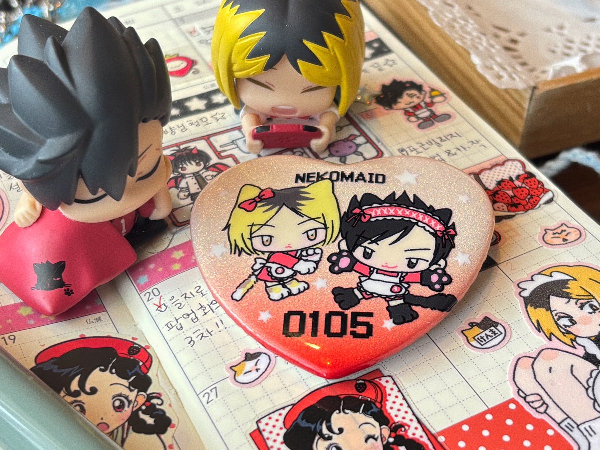 RT 2분에게 네코마 쿠로켄 네코메이드 뱃지
보내드려요💕
사실 네코온때 가져가고 싶었던 건데 이제야...( ⸝⸝ ᷇࿀ ᷆⸝⸝ƪ)