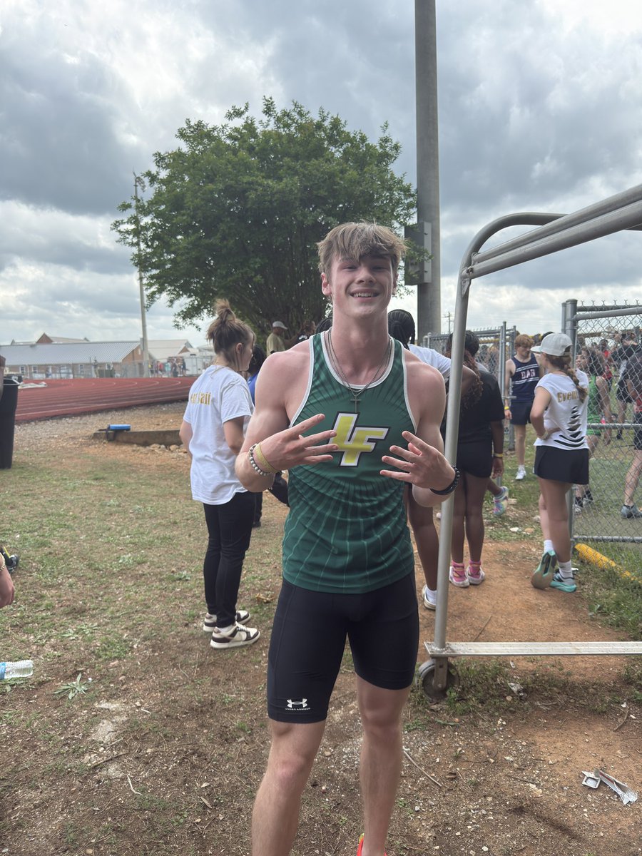 DakeCoach's tweet photo. A long day, but a good day. Three #Hornets are automatically qualified for the State Championship meet next week, and we still have a lot of opportunities still in front of us on Day 2. https://t.co/JEC2LsHITd