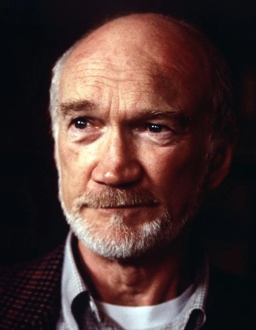 davidmarchie's tweet photo. A very late, Goodbye to Colin Fox. He never be forgotten. 🕊️❤️🌹✝️ #AtomicBetty #ColinFox #RIP #Tribute #RIPColinFox #Goodbye #RestInPeace #Farewell https://t.co/QGjP7ZIcb7