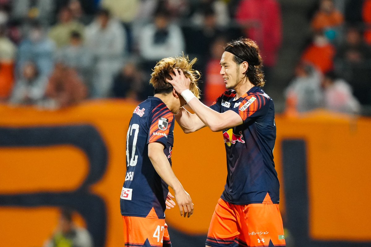 大宮アルディージャ 藤井 一志選手サイン入りサッカーボール 大宮アルディージャ 藤井 一志選手サイン入りサッカーボール